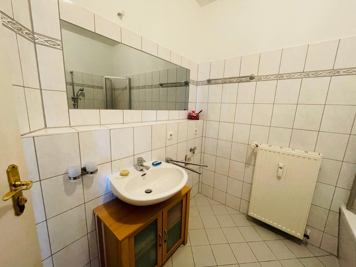 "Glueck Auf" Lichtdurchflutete Schicke Ferienwohnung In Zwickau Eksteriør billede